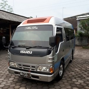 Isuzu ELF L300